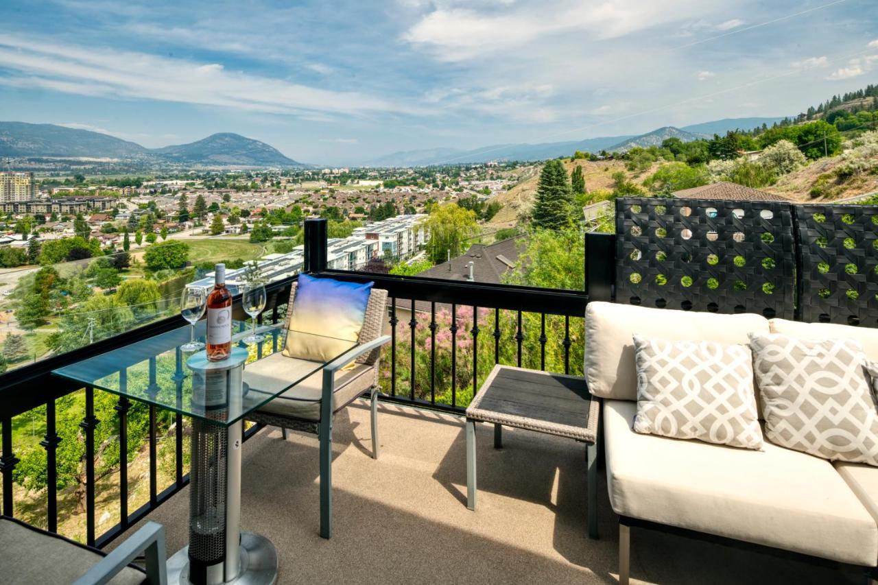 Above The Beach Guest Suites Penticton Bagian luar foto